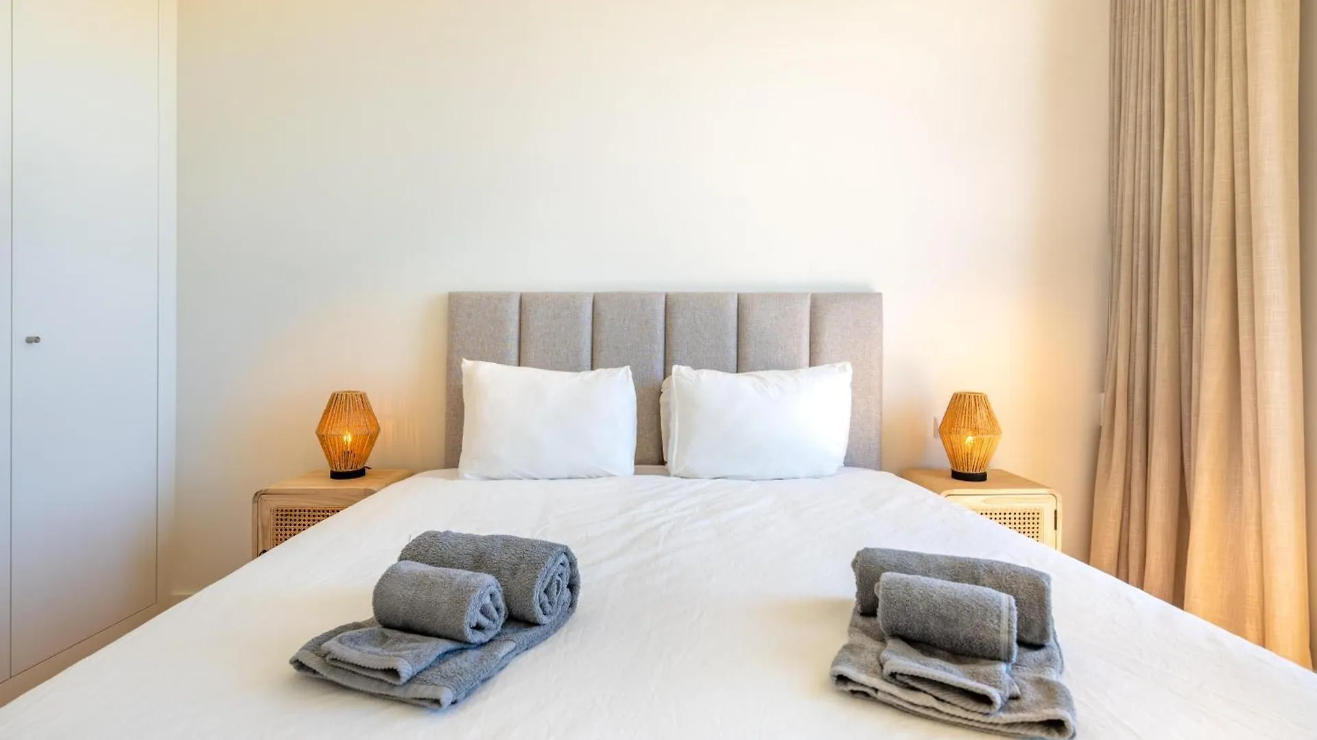Apartment Cond Bayline - T2 - Spa - Pool - Gym - Wifi - Nemo - By Bedzy Armacao de Pera Portugal
